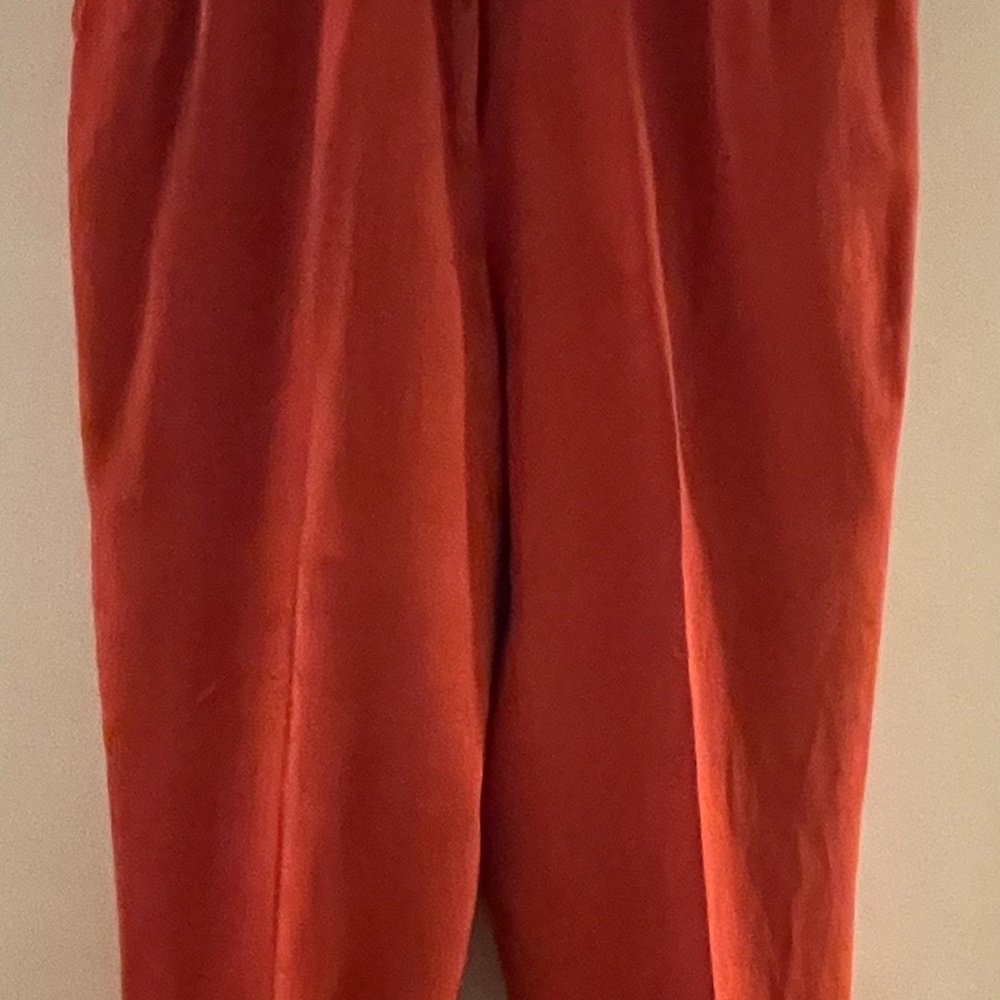 Doncaster Linen Pant Suit - Picture 8 of 8